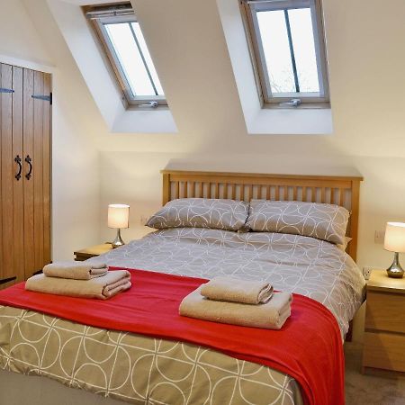 Tiger Villa Horsted Keynes Bagian luar foto