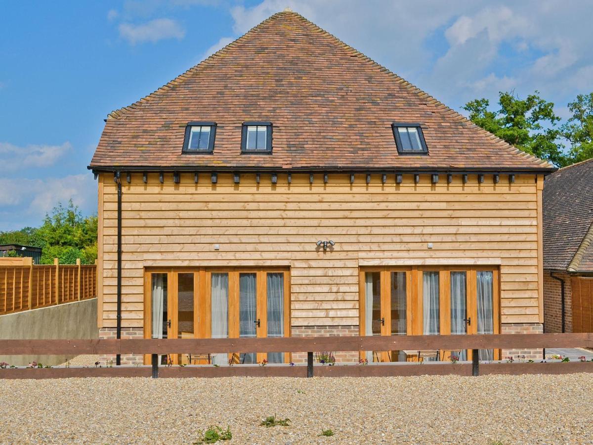 Tiger Villa Horsted Keynes Bagian luar foto